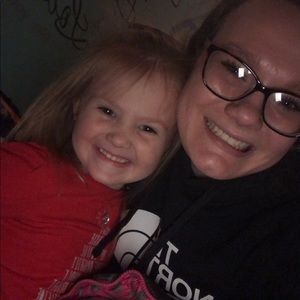 Meet your Posher, Alesha